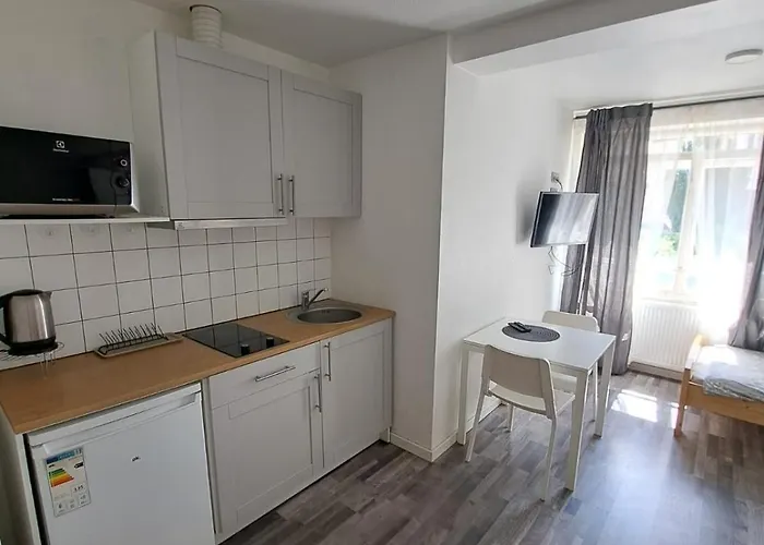 Monteurzimmer - Ferien Leipzig - Sandersdorf-brehna * Roitzsch